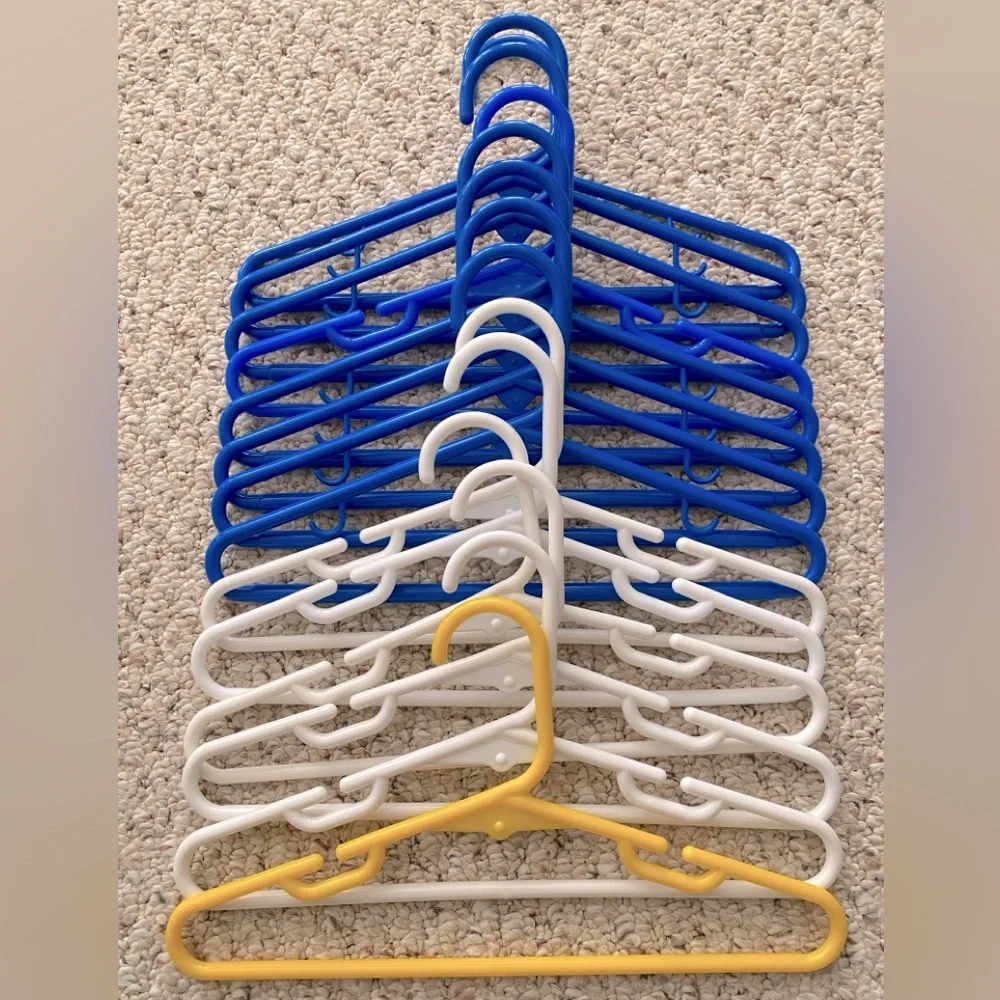 Children’s Plastic Hangers, 14 Blue, White, Yellow